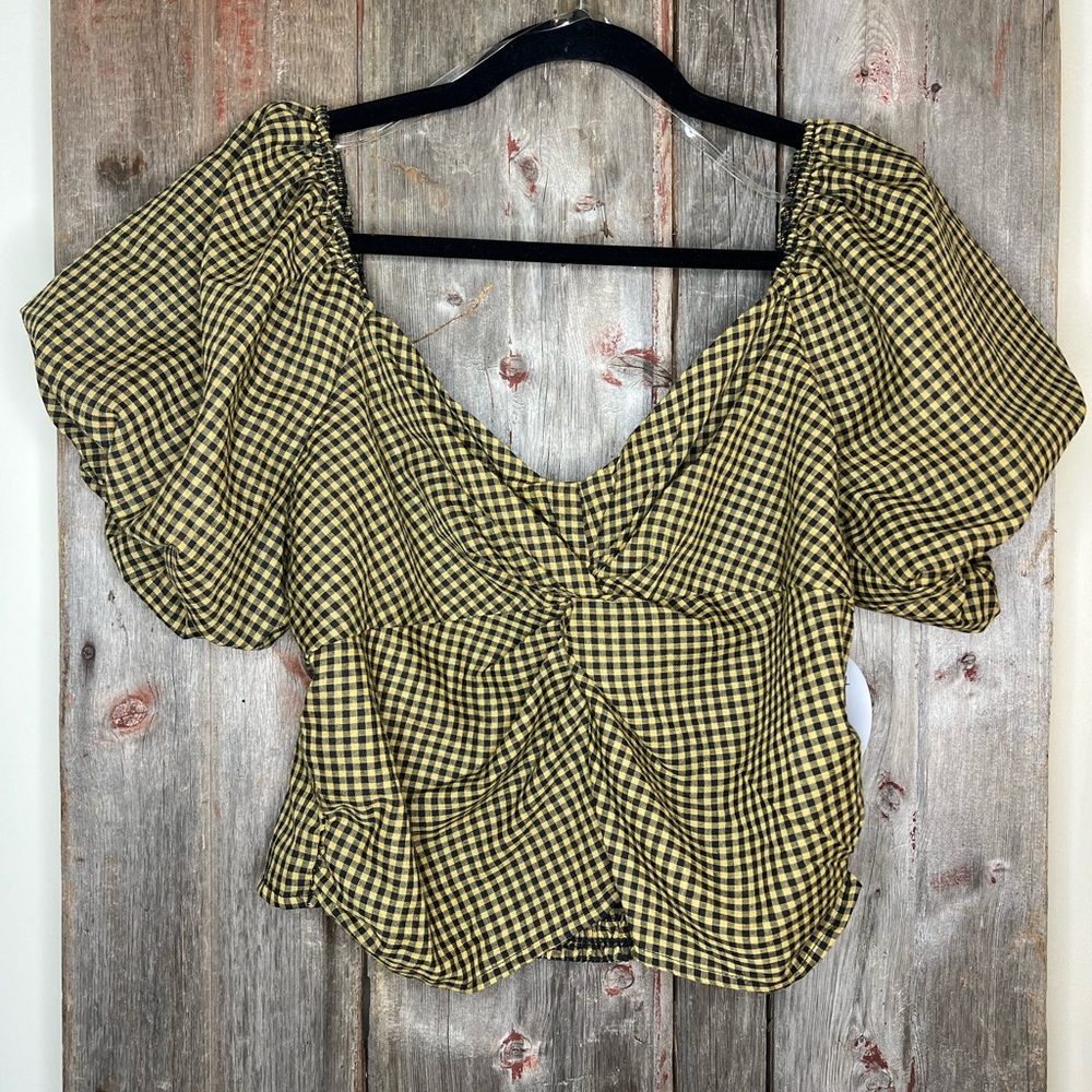 NWT Rabbit Rose Gingham Twist Front Puff Sleeve Smocked Crop Top sz XL